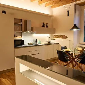  Apartment Dimora San Vitale - In The Heart Of Italien
